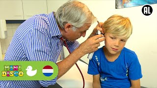 ZIEK  Kinderliedjes  Bij de Dokter  Minidisco [upl. by Aicyle]