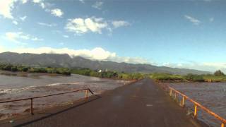 Hawaii Tsunami 31111 REAL FOOTAGE the same tsunami that hit Japan [upl. by Eldorado]