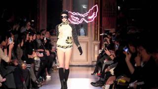 ツモリ チサト TSUMORI CHISATO パリ コレクション 動画 Paris Fashion week Movie [upl. by Ingvar337]