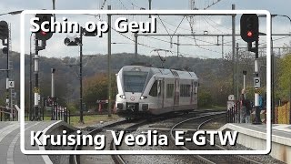 Kruising EGTW van Veolia op station Schin op Geul [upl. by Naillik298]