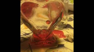 clessidra liquida fatta in casa a forma di cuore Heart shaped home made hourglass [upl. by Previdi]