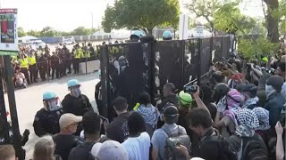 March on DNC protesters breach fence near United Center [upl. by Eilrahc]