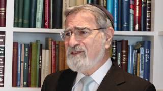 Rambams Guide for the Perplexed on the Seder Night  Rabbi Jonathan Sacks [upl. by Aneelahs]