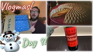 ITS SNOWING NEW CHRISTMAS TREE DECORATIONS SUMPTUOUS FOOD amp ADVENTS VLOGMAS UK 2022 DAY 9 [upl. by Ahon]