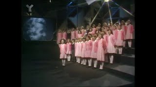 St Winifreds School Choir  Grandma We Love You  Top of the Pops  18th December 1980 [upl. by Ahsenyl]