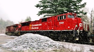 CPKC TRAINS IN CANADA THRU HEAVY SNOW STORM IN THE FRASER CANYON [upl. by Aramas]