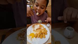 pancakehouse pancake waffle honey butter fries breakfast yummy restaurant foodie foodvlog [upl. by Palua]