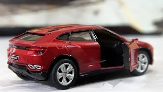 Lamborghini Urus 136 Scale Diecast Model Car by Kinsmart [upl. by Hoem21]