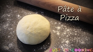 Recette de base n°6   La pâte à Pizza épaisse et moelleuse [upl. by Ellebyam361]