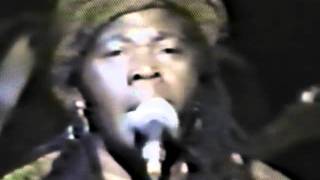 CEDELLA MARLEY BOOKER  Ao VIVO1984 Redemption SongReggae JAMAICA [upl. by Ansell]