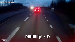 Olyckor och dumheter i trafiken filmat från långtradarens perspektiv [upl. by Einnhoj]