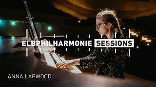 Anna Lapwood – Ludovico Einaudi »Experience«  Elbphilharmonie Sessions [upl. by Tenom]