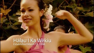 Hawaiian Music Hula Hālau I Ka Wēkiu quotHoolohe I Ka Poliquot [upl. by Nickelsen]