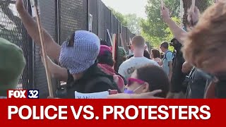 Intense moments as protesters break through fencing outside DNC police respond en masse [upl. by Enitsugua]