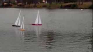 Voile RC  Evolution de voiliers sur le lac Daumesnil [upl. by Dogs310]