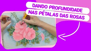 DANDO PROFUNDIDADE NAS PÉTALAS DAS ROSAS  PINTURA EM TECIDO [upl. by Chase]