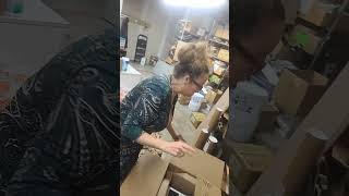 60Second Surprise Unboxing – Arctic Monkeys Cocteau Twins amp Vincent Price Vinyl [upl. by Blalock571]