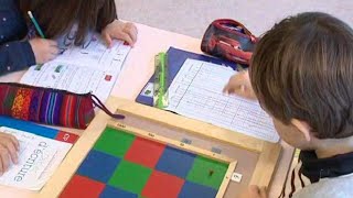 Education zoom sur la pedagogie Montessori [upl. by Norred]