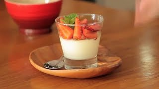 Panna Cotta  Receitas para curtir em casa [upl. by Anica632]