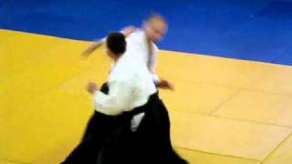 Айкидо против двоечки Aikido vs double strike [upl. by Pelaga661]