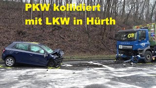 PKW kollidiert mit frontal mit LKW  2 Verletzte in HürthAltHürth am 230223 [upl. by Cristobal]