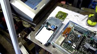 Amstrad PC5286 Personal Computer Hardware Inspection and Boot Up [upl. by Arualana530]