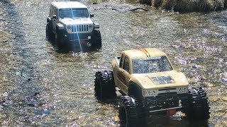 Scx6 Cliffhanger and Jeep Rubicon Trail Titans [upl. by Hamish]