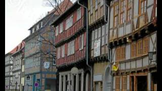 Quedlinburg Eine Fachwerktour durch die historische Altstadt [upl. by Gipson]