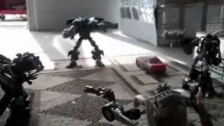 Transformers 3 DOTM QueWheeljacks Death StopMotion [upl. by Charis885]