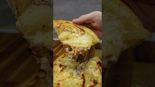 Pizza façon Tartiflette  🤤🍕 shorts recette pizza pizzalover tartiflette seizemay food [upl. by Chanda]