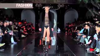 quotVERSACEquot Full Show Autumn Winter 2013 2014 Milan p a p Menswear by Fashion Channel [upl. by Adnerb687]