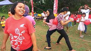 Rusuhnya Lomba Joget Balon Bikin Ngakak  Warga AWE Ambar Waringin Elok [upl. by Idnar]