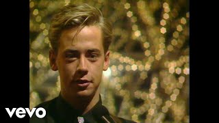 Haircut 100  Love Plus One Live from Top of the Pops Christmas Special 1982 [upl. by Skrap]