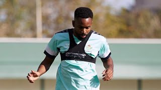 La Liga  Première séance d’entraînement de Cédric Bakambu au Betis Séville le léopard très attendu [upl. by Calen]