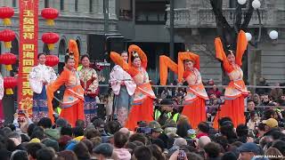 Capodanno cinese 2024 a Milano Canti danze folclore [upl. by Enetsirk746]