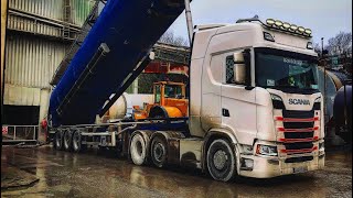 Tipping tank for Derrylin and cement for Athy scania v8 trucking transport [upl. by Nitsrek193]