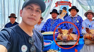 Matrimonio indígena en Otavalo Regalan Cerdos enteros al Horno [upl. by Eahsram]