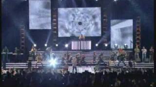 Wisin y Yandel  Dime quienes son live in choliseo [upl. by Areis870]