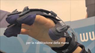 Gloreha  Guanto robotizzato per la riabilitazione della mano  Medical Calò [upl. by Barbara-Anne]