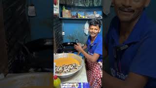 Hardworking Man Selling Mushroom Pakoda  Hello Foodie [upl. by Kramer]