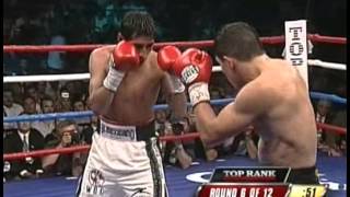 David Diaz vs Erik Morales [upl. by Ul]