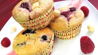 Muffins de Frutos Rojos y Chocolate Blanco [upl. by Shorter]