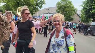 Processie Valkenswaard naar Handel in het Park [upl. by Vadim901]