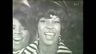 MARTHA amp THE VANDELLAS Dancing in the street マーサ＆ザ ヴァンデラス [upl. by Sacha64]