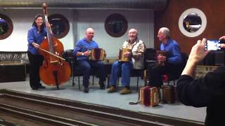 Schwyzerörgeli Trio Werner Gasser mit Hausi Straub [upl. by Malik319]