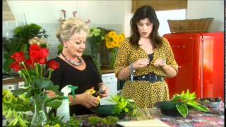 Tan Strong teaches Kirstie Allsopp flower arranging [upl. by Atinas]