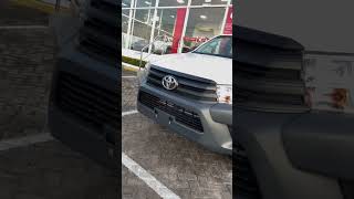 Fui conhecer a Toyota Hilux CS 2023 [upl. by Eirollam]