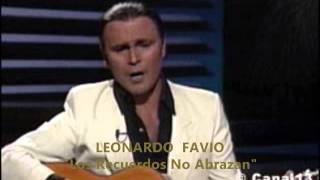 Leonardo Favio  Los Recuerdos No Abrazan [upl. by Hanikehs]