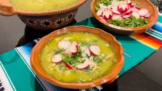 Como Hacer Pozole Verde [upl. by Vachill369]