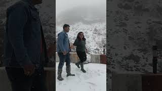 Jinal amp Maulesh playing in snow 🌨️ fall on 19 March 2023  near Gangtok enjoy the most 4 [upl. by Avad480]